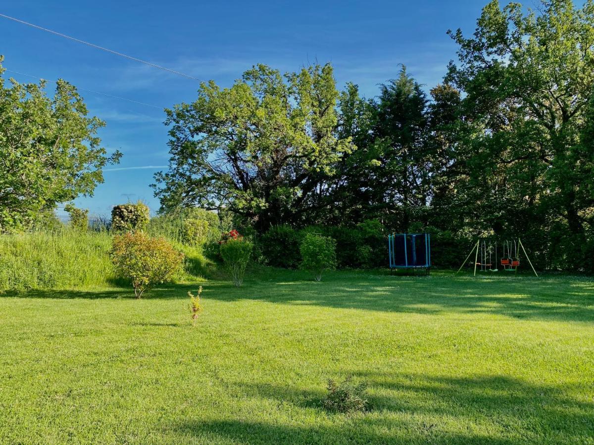 Studio Au Pied De La Ste Victoire Puyloubier Exteriér fotografie